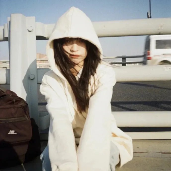 去联谊却发现没有女生